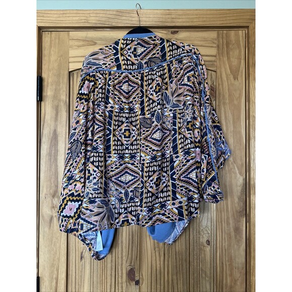 ARIAT Social Kimono Top‎ Women’s ONE SIZE Southwest Aztec Boho Floral Print - Picture 2 of 8